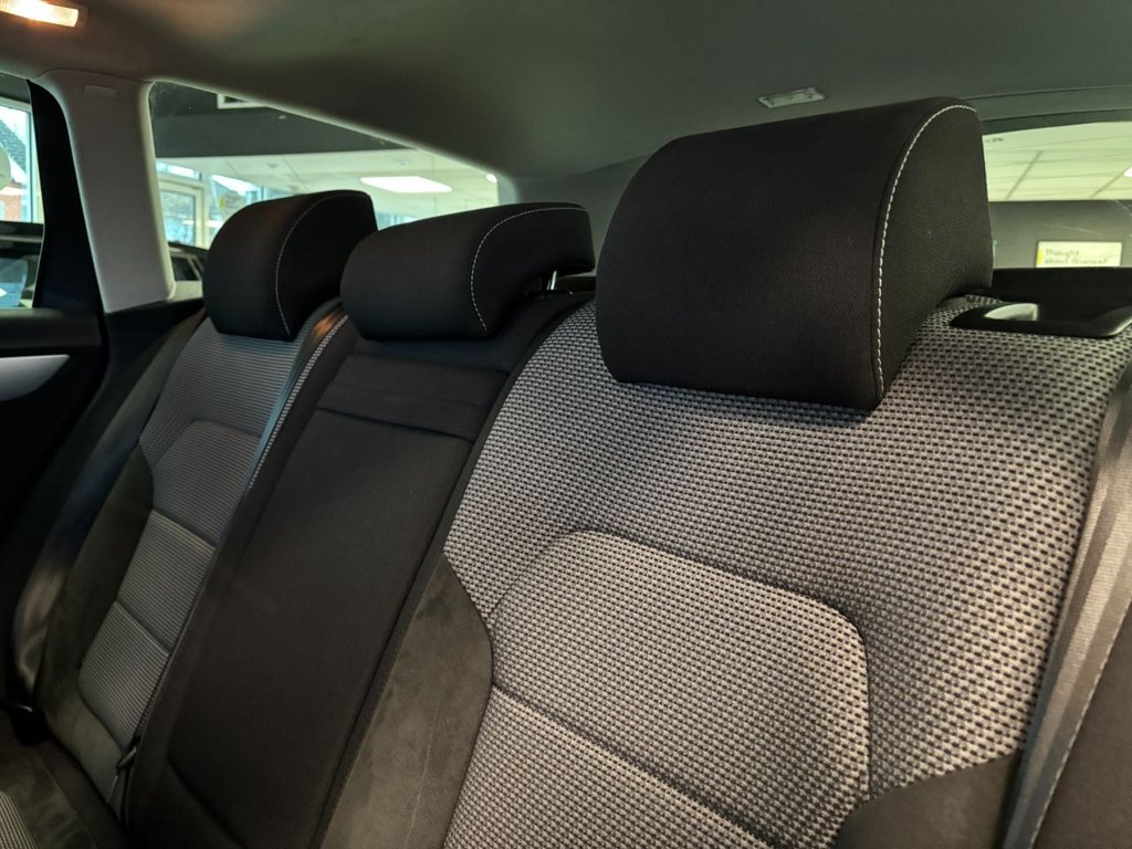 Used Volkswagen Passat 2012 for sale - 77547143: Photo 50