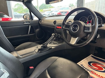 Used Mazda MX-5 2010 for sale - 78805965: Photo
