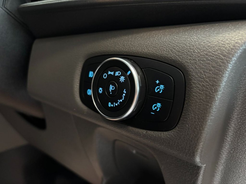 Used Ford Transit Custom 2020 for sale - 77507274: Photo 28