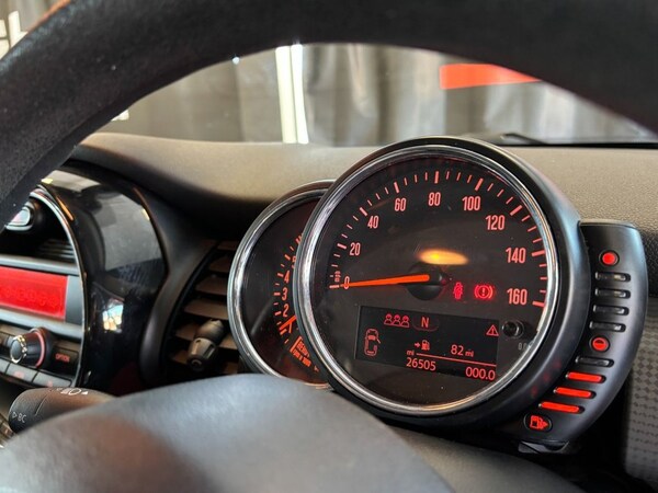Used MINI Hatch 2015 for sale - 75207141: Photo 24