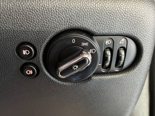 Used MINI Hatch 2015 for sale - 75207141: Photo 25