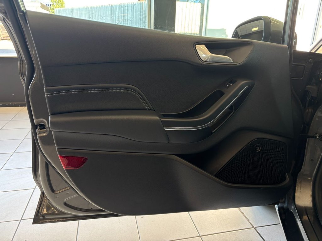 Used Ford Fiesta 2019 for sale - 77952256: Photo 47