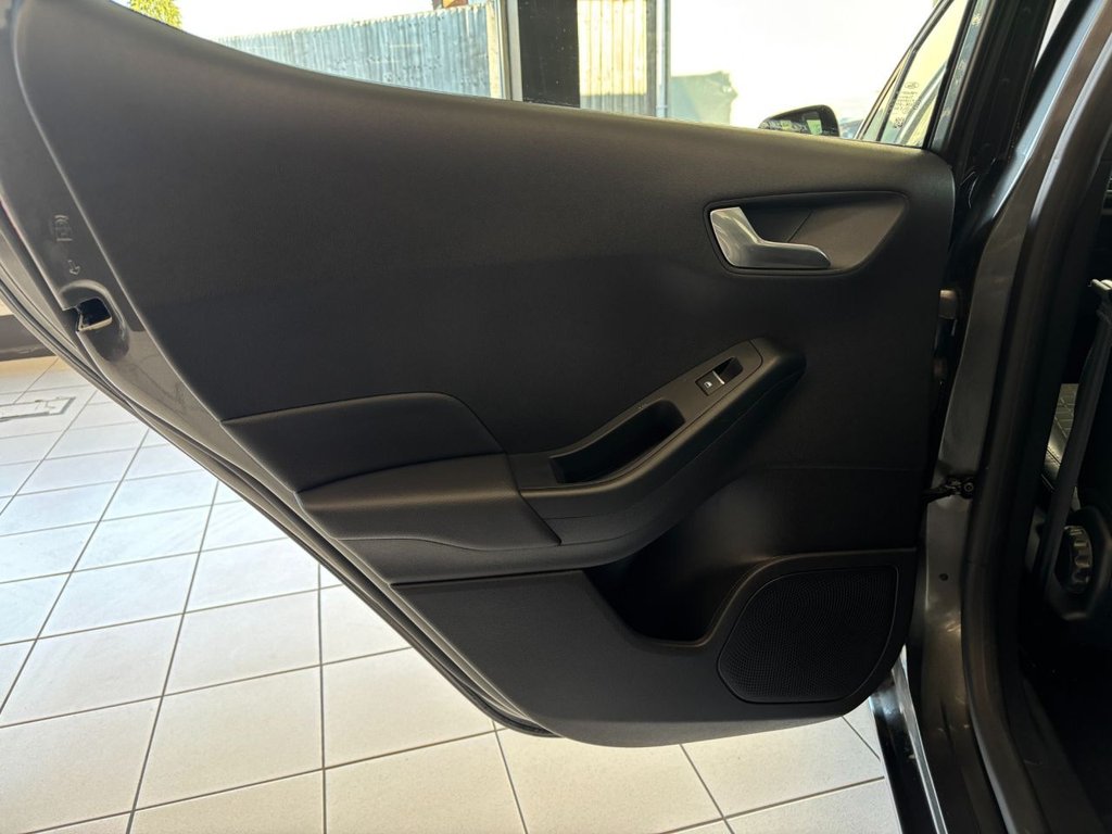 Used Ford Fiesta 2019 for sale - 77952256: Photo 48