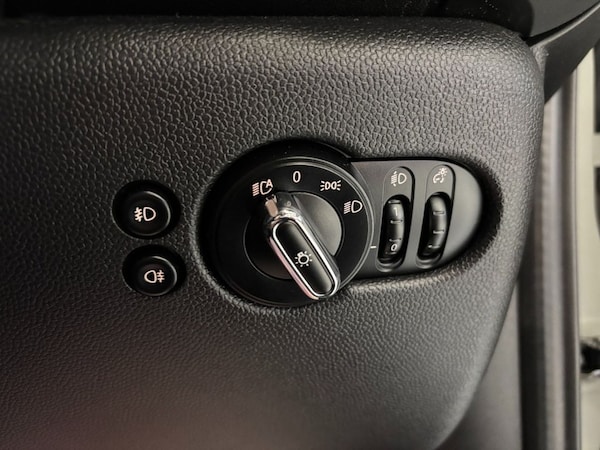 Used MINI Hatch 2020 for sale - 75704218: Photo 27