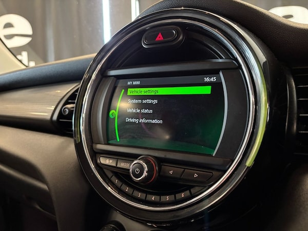 Used MINI Hatch 2020 for sale - 75704218: Photo 32