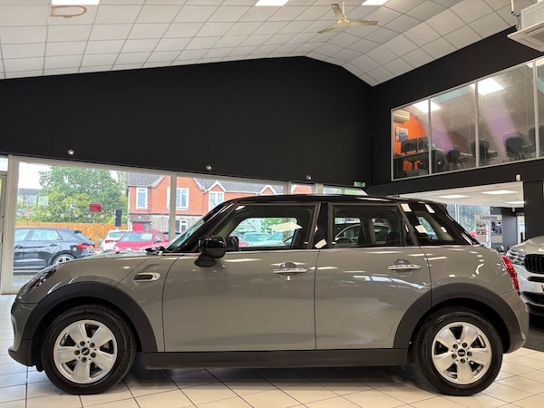 Used MINI Hatch 2020 for sale - 75704218: Photo 8