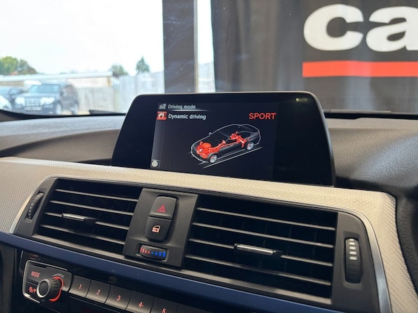 Used BMW 3 Series 2016 for sale - 76279565: Photo 32