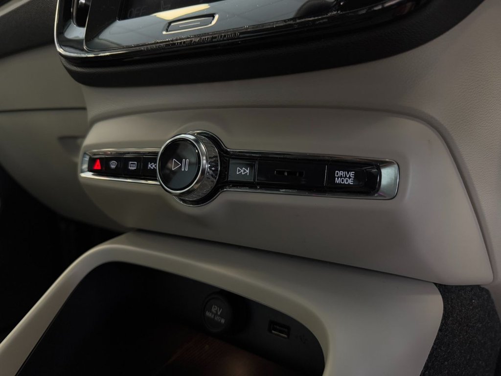 Used Volvo XC40 2019 for sale - 77319536: Photo 30