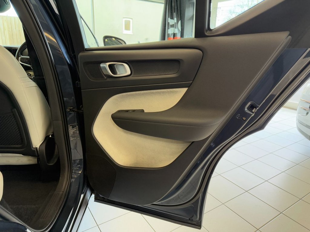 Used Volvo XC40 2019 for sale - 77319536: Photo 41