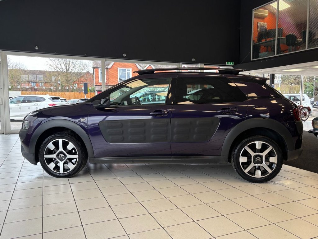 Used Citroen C4 Cactus 2017 for sale - 77821523: Photo 10