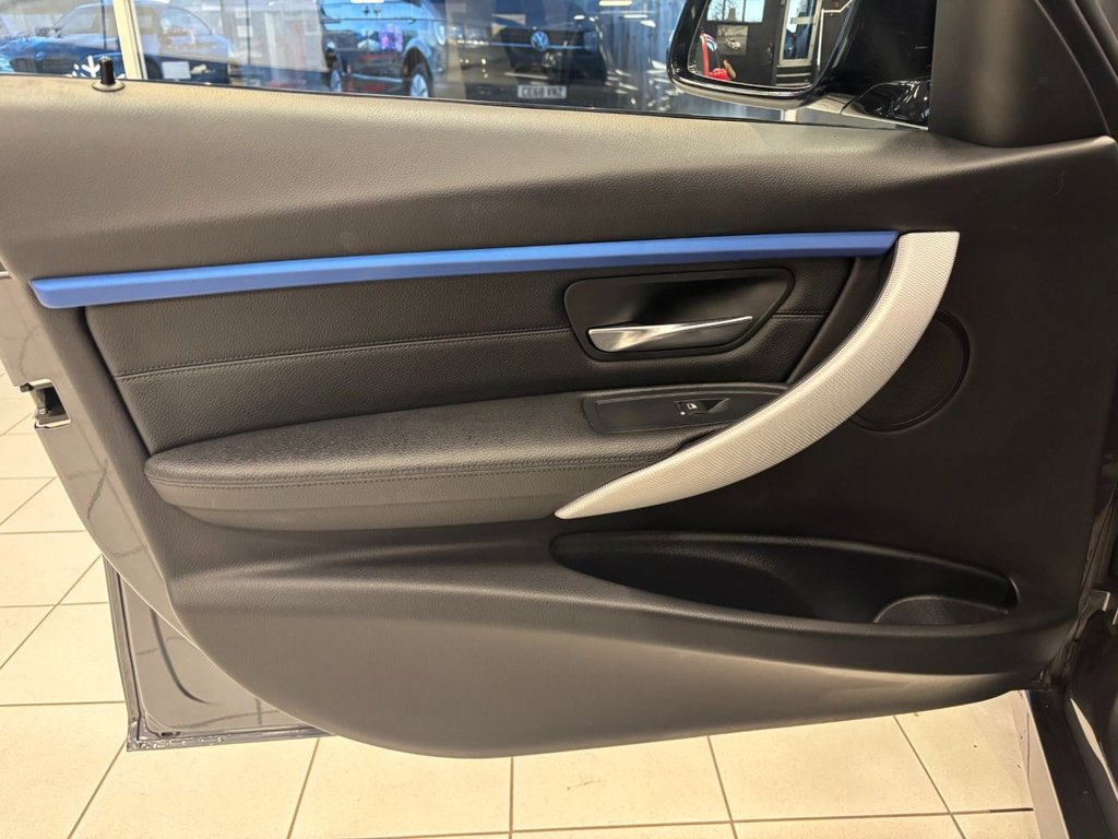 Used BMW 3 Series 2018 for sale - 76798019: Photo 44