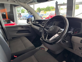 Used Volkswagen Transporter 2021 for sale - 78805852: Photo