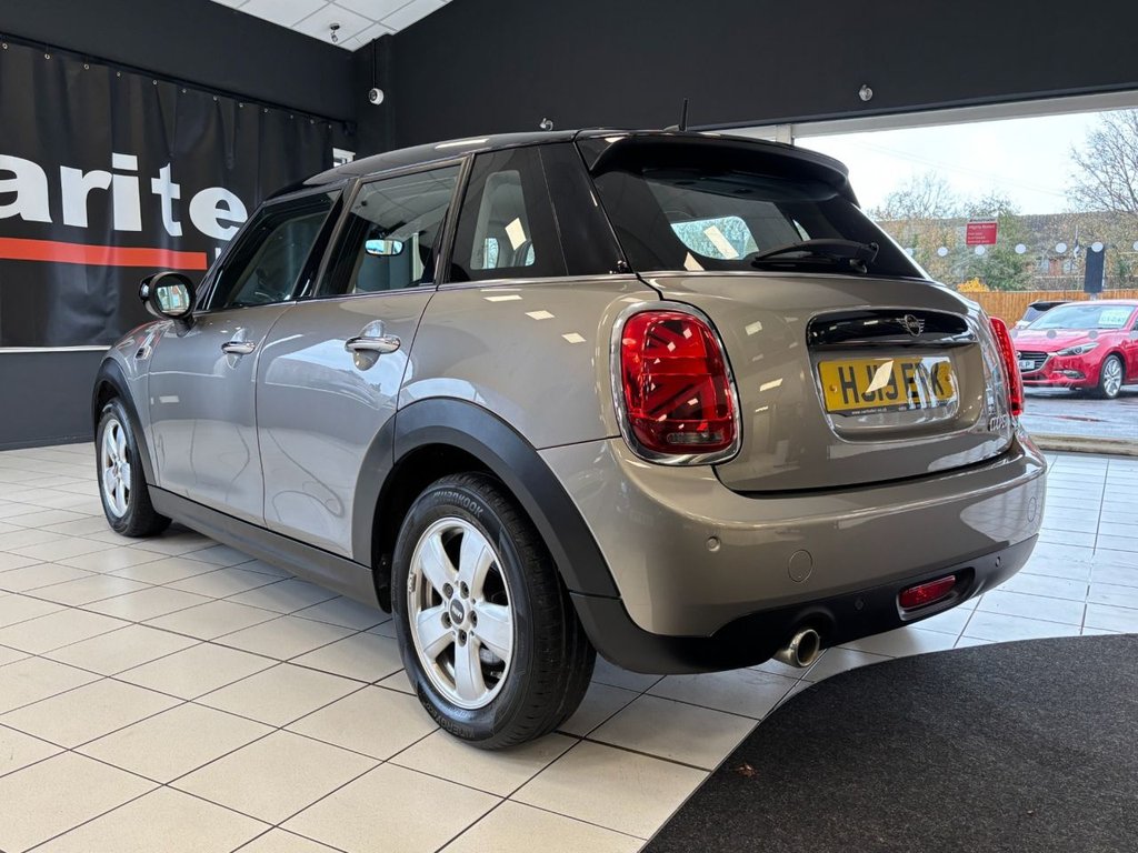 Used MINI Hatch 2019 for sale - 76768244: Photo 12