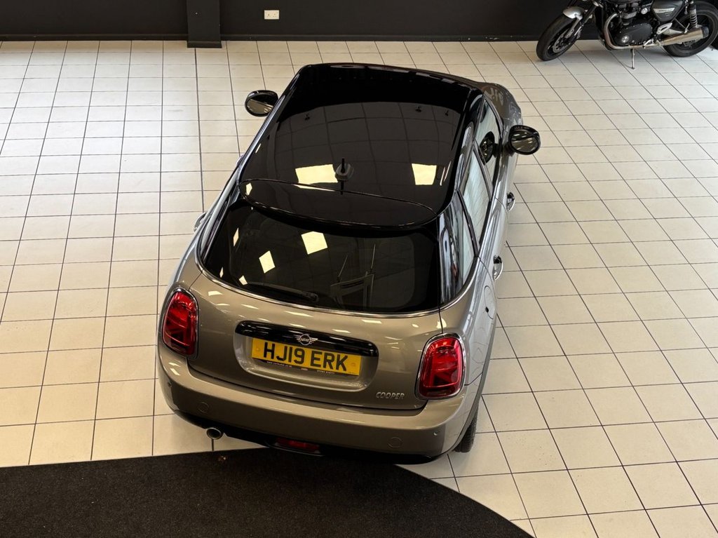 Used MINI Hatch 2019 for sale - 76768244: Photo 15