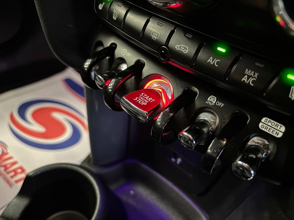 Used MINI Hatch 2019 for sale - 76768244: Photo 40