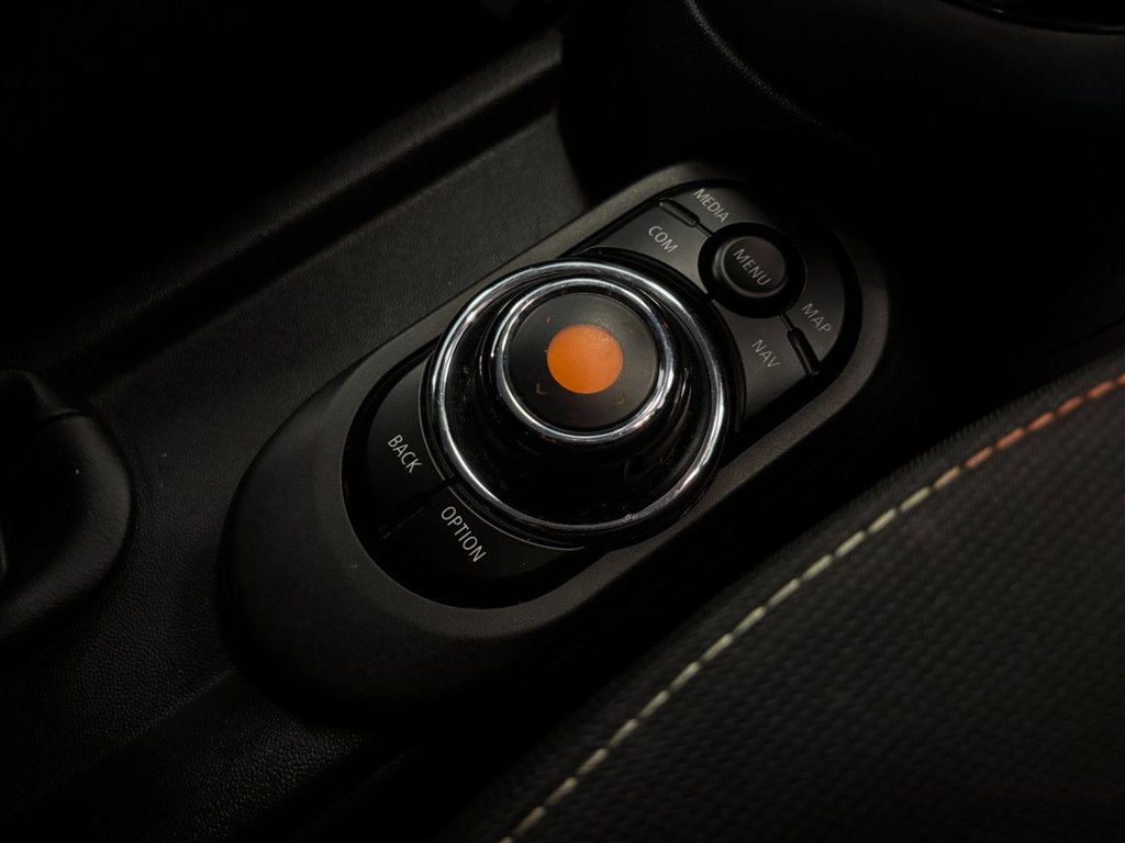 Used MINI Hatch 2019 for sale - 76768244: Photo 44