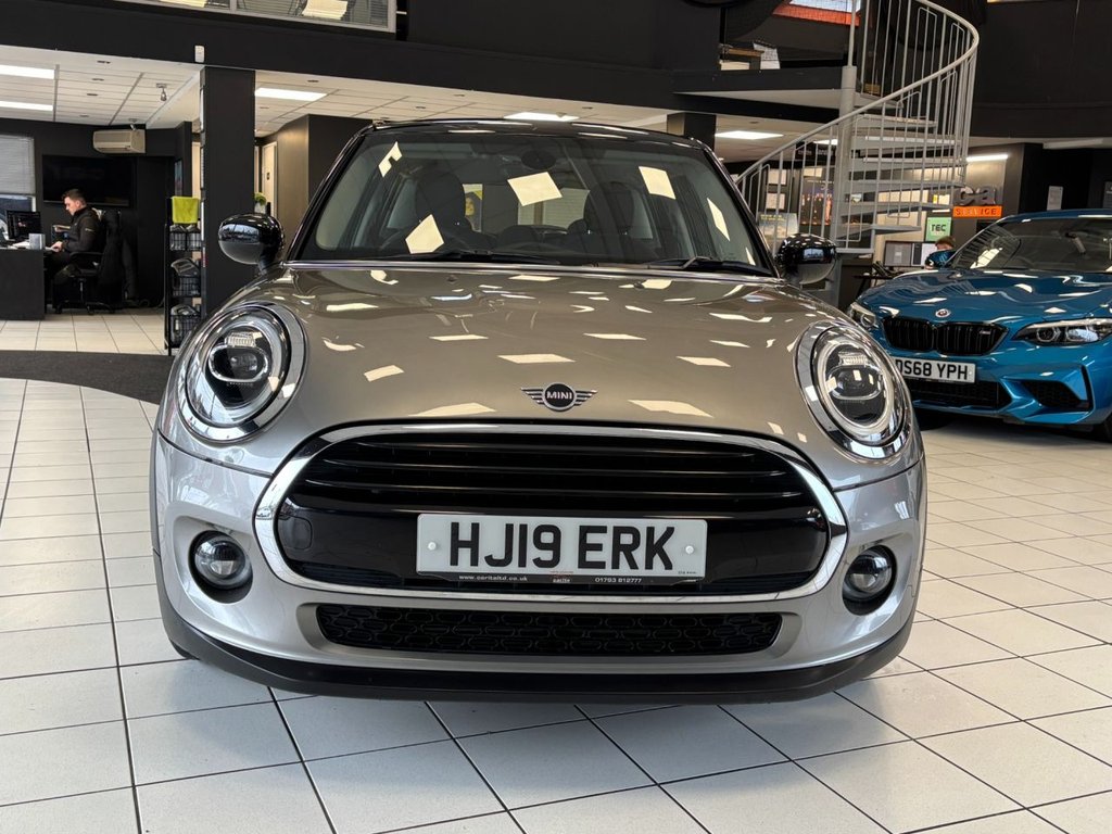 Used MINI Hatch 2019 for sale - 76768244: Photo 8