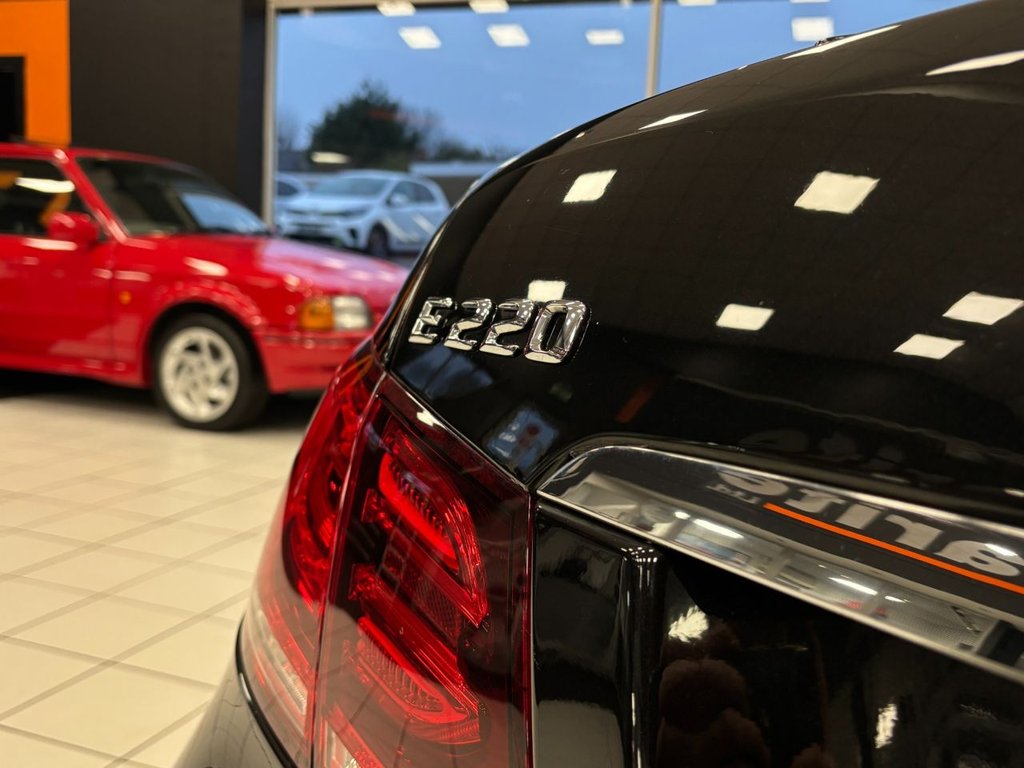 Used Mercedes-Benz E Class 2014 for sale - 77139335: Photo 15