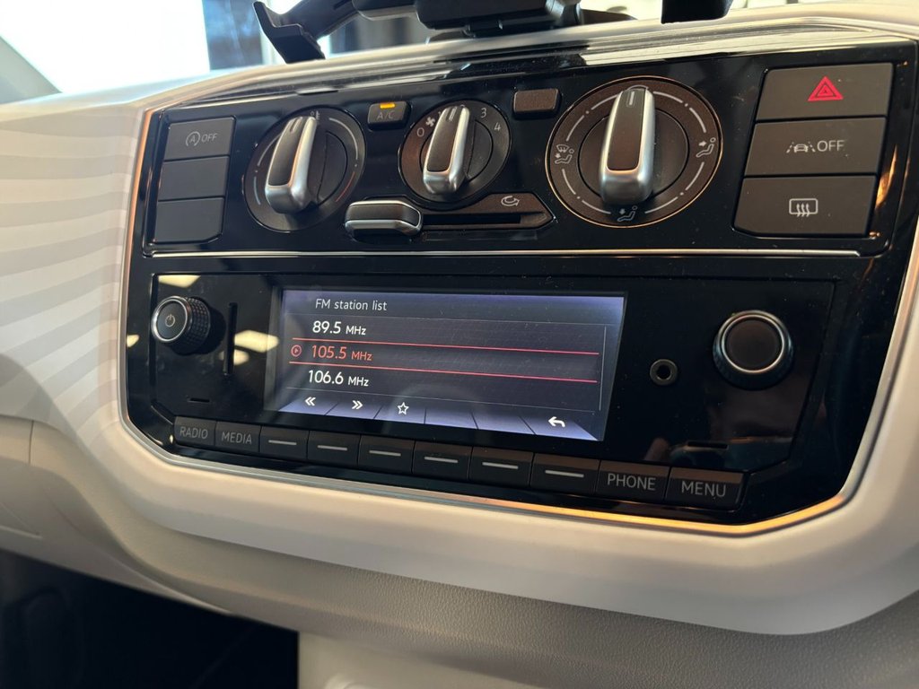 Used Volkswagen up! 2021 for sale - 77764736: Photo 31