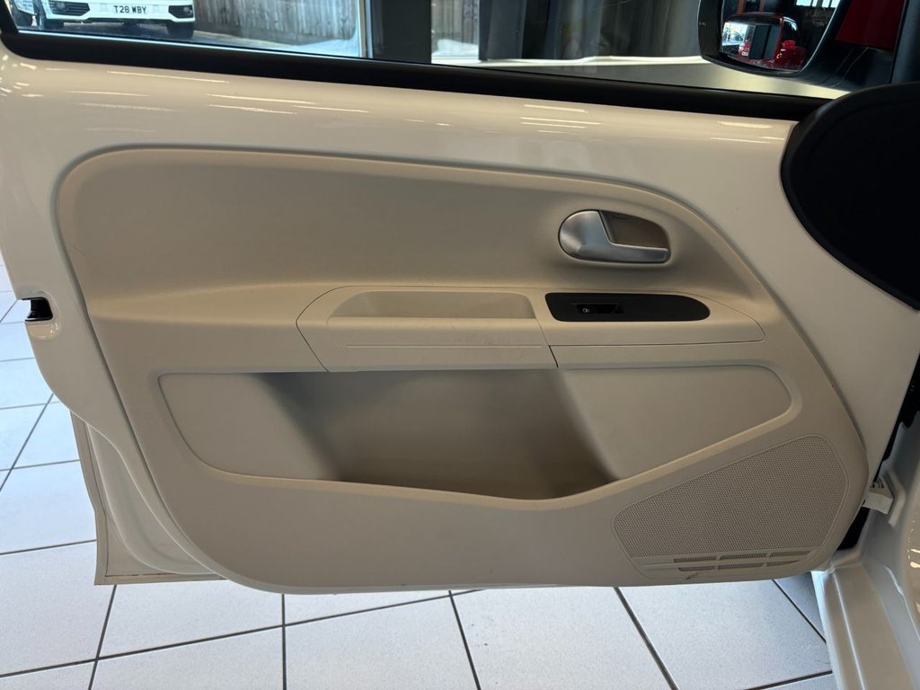 Used Volkswagen up! 2021 for sale - 77764736: Photo 36