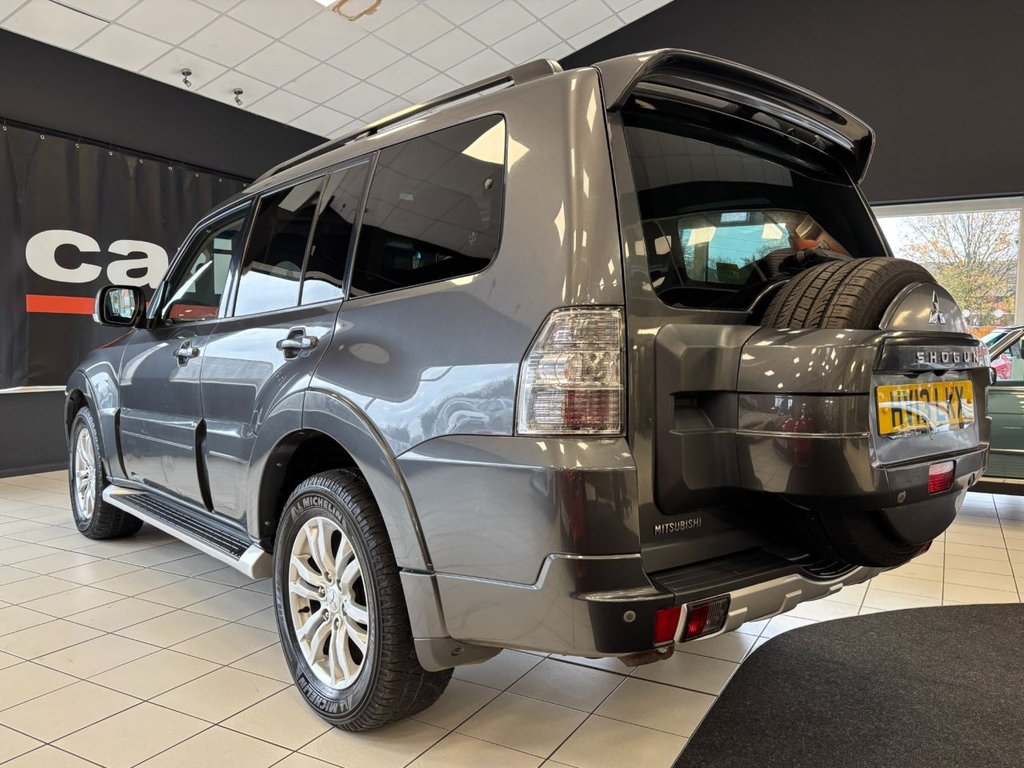 Used Mitsubishi Shogun 2013 for sale - 76631799: Photo 11