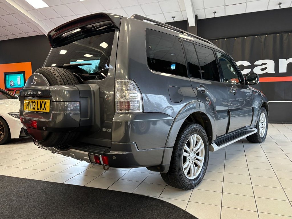 Used Mitsubishi Shogun 2013 for sale - 76631799: Photo 14