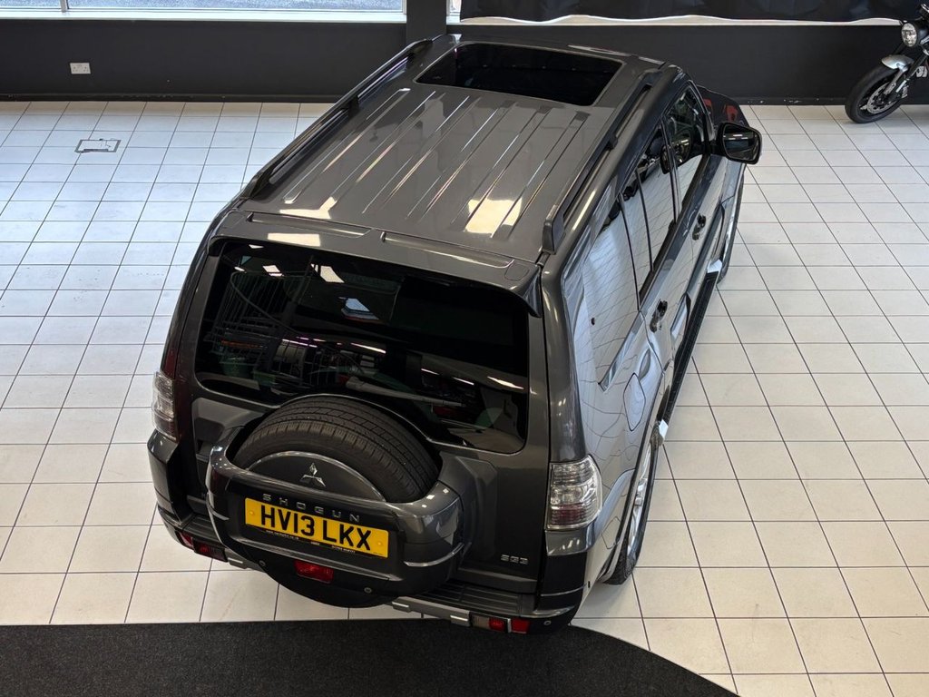 Used Mitsubishi Shogun 2013 for sale - 76631799: Photo 15