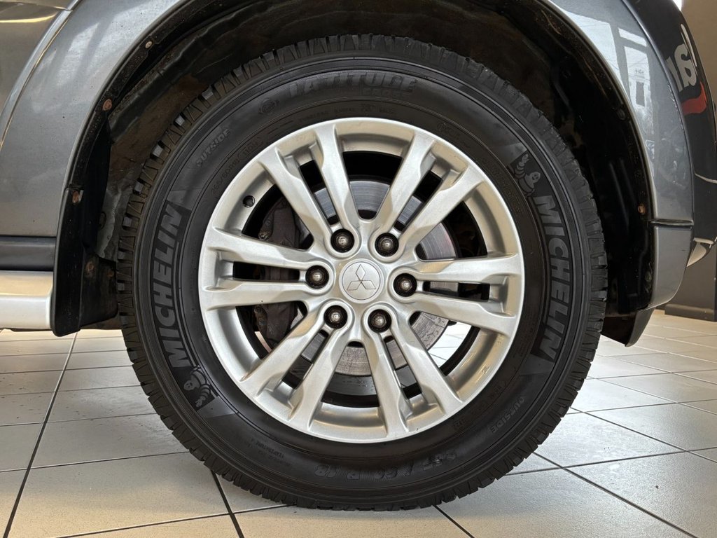 Used Mitsubishi Shogun 2013 for sale - 76631799: Photo 18