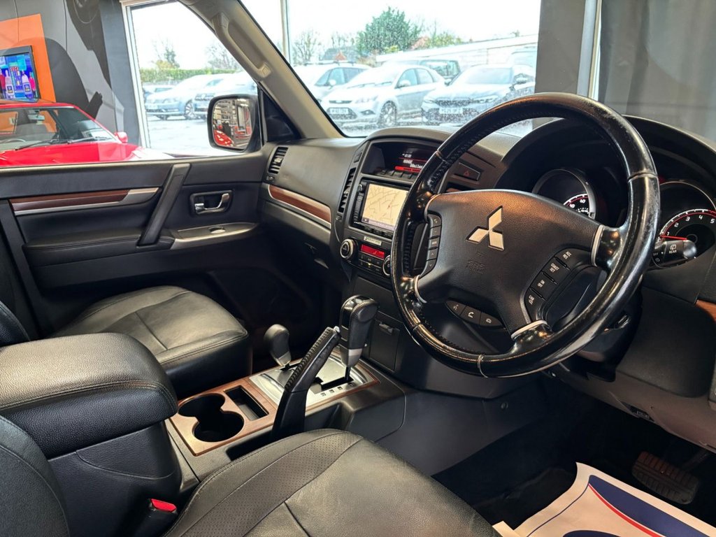 Used Mitsubishi Shogun 2013 for sale - 76631799: Photo 22