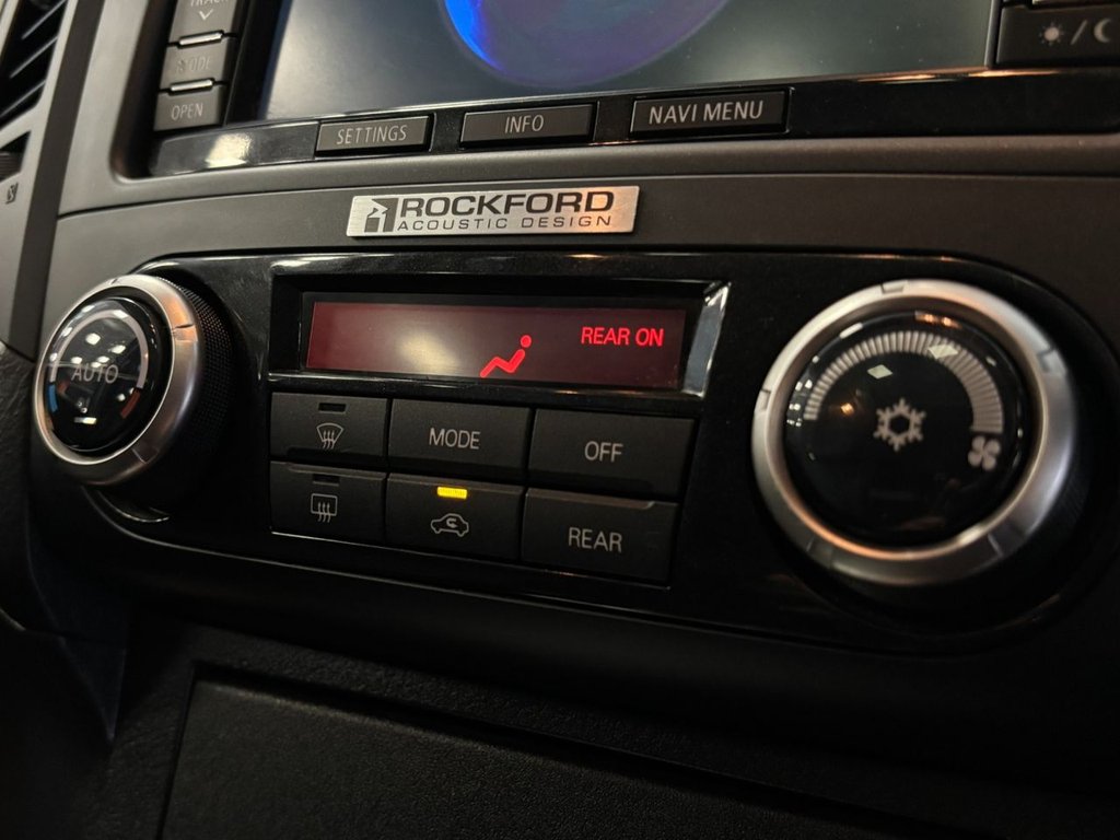 Used Mitsubishi Shogun 2013 for sale - 76631799: Photo 39