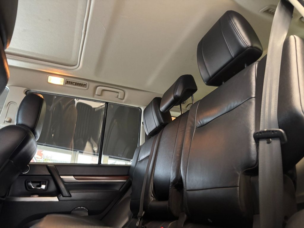 Used Mitsubishi Shogun 2013 for sale - 76631799: Photo 47