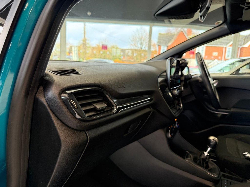 Used Ford Fiesta 2018 for sale - 76751069: Photo 38