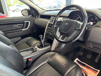 Used Land Rover Discovery Sport 2015 for sale - 79265134: Photo
