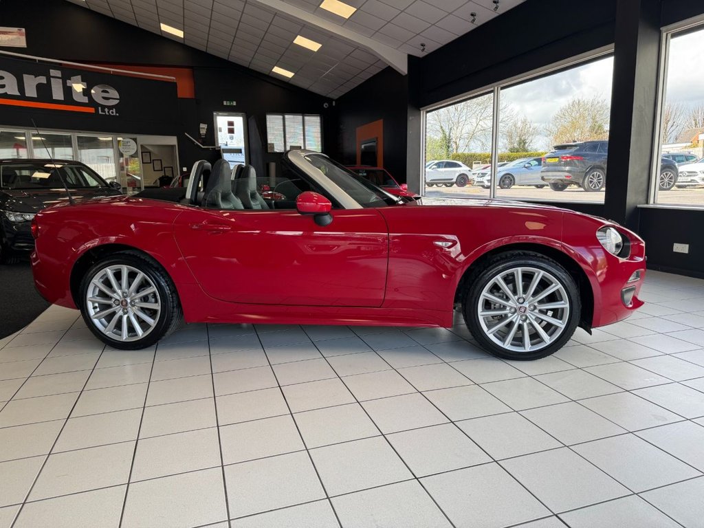 Used Fiat 124 Spider 2016 for sale - 78219369: Photo 9