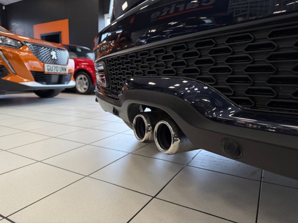 Used MINI Convertible 2013 for sale - 77780342: Photo 24