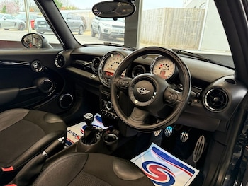 Used MINI Convertible 2013 for sale - 77780342: Photo