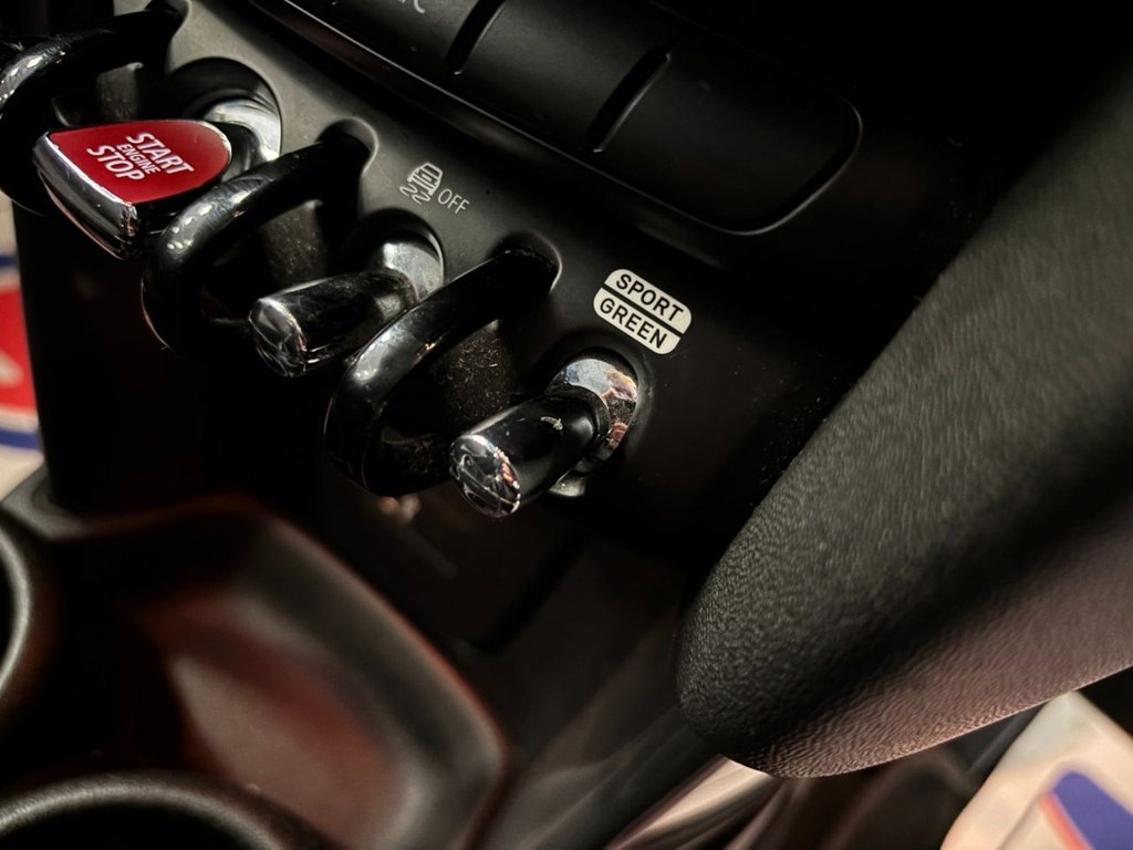 Used MINI Hatch 2019 for sale - 76386689: Photo 40