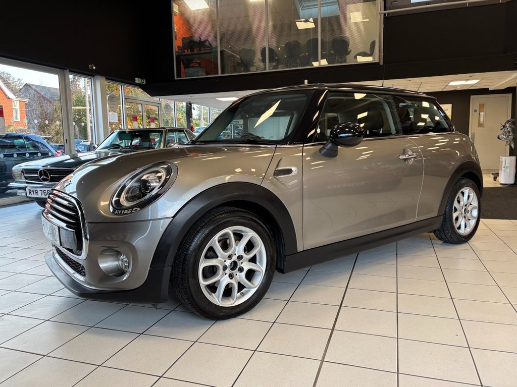 Used MINI Hatch 2019 for sale - 76386689: Photo 8