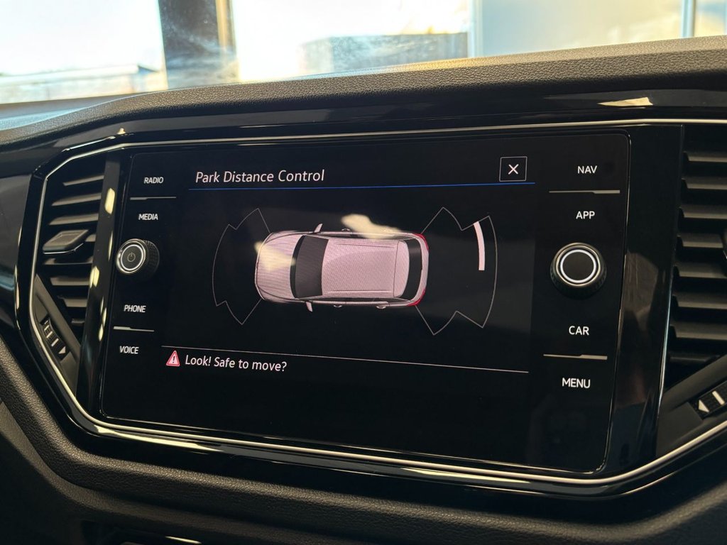 Used Volkswagen T-Roc 2021 for sale - 77437068: Photo 32