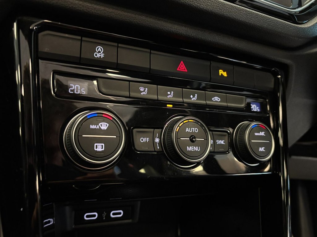 Used Volkswagen T-Roc 2021 for sale - 77437068: Photo 41