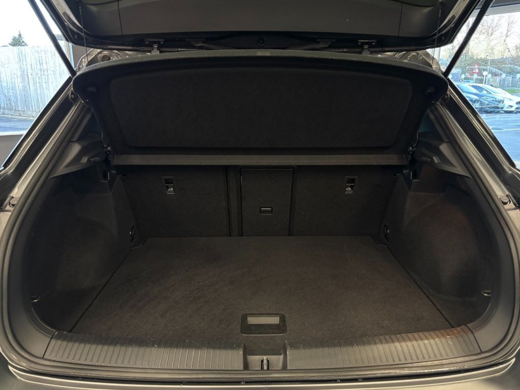 Used Volkswagen T-Roc 2021 for sale - 77437068: Photo 50