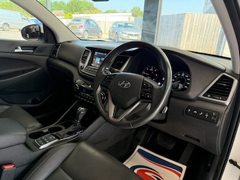 Used Hyundai TUCSON 2015 for sale - 78726037: Photo