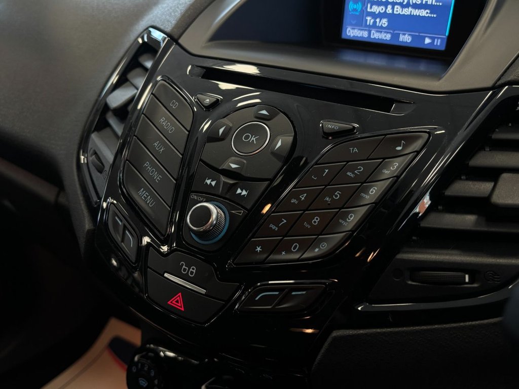 Used Ford Fiesta 2015 for sale - 76642847: Photo 31