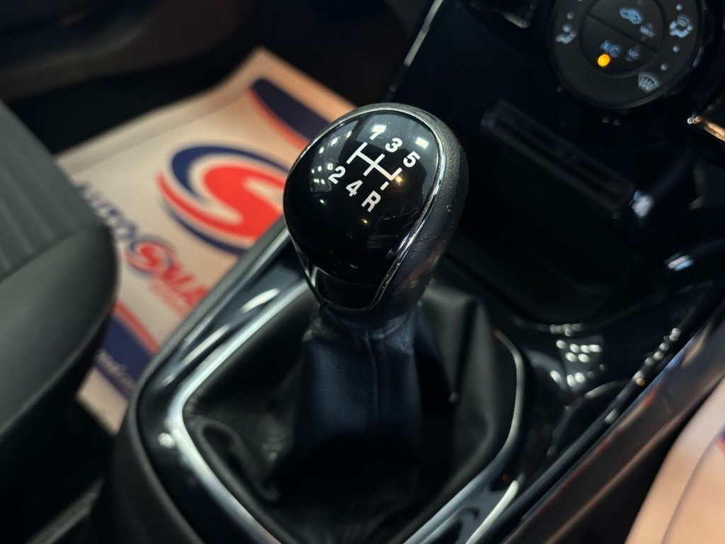 Used Ford Fiesta 2015 for sale - 76642847: Photo 32