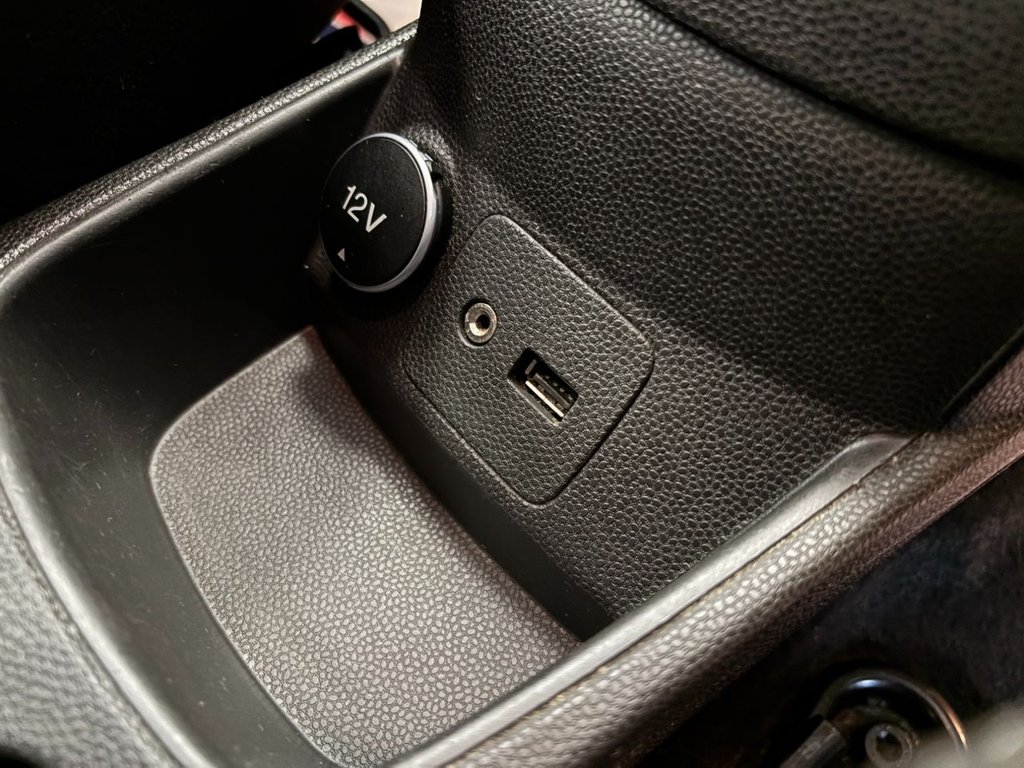 Used Ford Fiesta 2015 for sale - 76642847: Photo 33