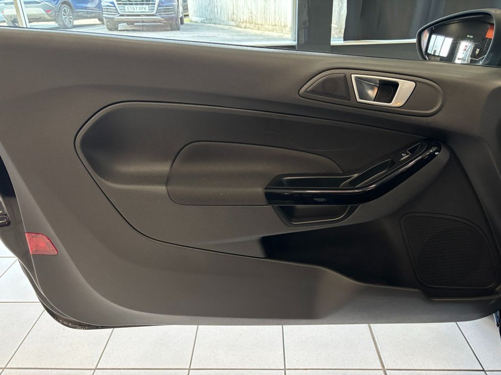 Used Ford Fiesta 2015 for sale - 76642847: Photo 34