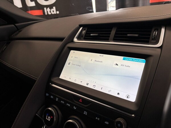 Used Jaguar E-Pace 2018 for sale - 75335461: Photo 35