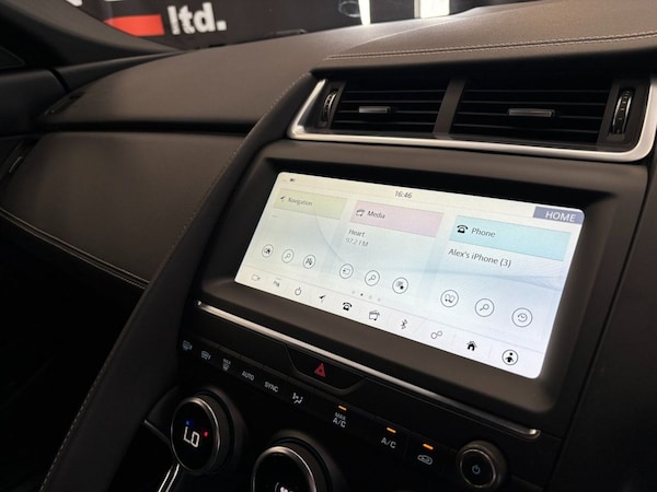 Used Jaguar E-Pace 2018 for sale - 75335461: Photo 36