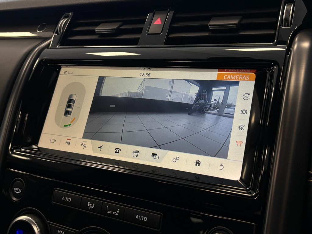 Used Land Rover Discovery 2018 for sale - 77594475: Photo 38