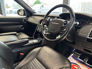 Used Land Rover Discovery 2018 for sale - 77594475: Photo